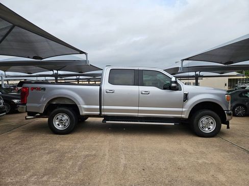 Used 2020 Ford F250 XLT w/ XLT Premium Package AWD/4WD image 4