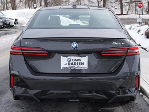 New 2026 BMW 550e xDrive w/ Executive Package image 16