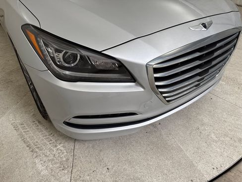 Used 2015 Hyundai Genesis 3.8 w/ Option Group 02 RWD image 11