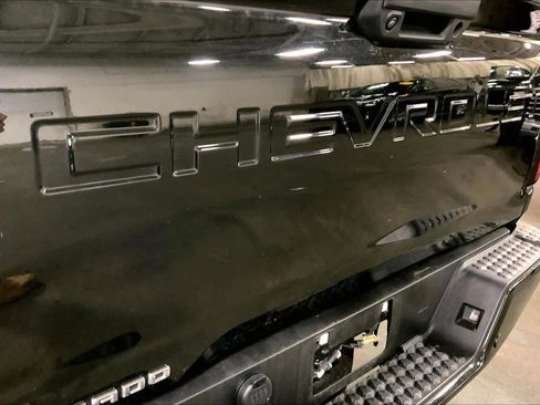 Used 2023 Chevrolet Colorado Z71 w/ Z71 Convenience Package 2 AWD/4WD image 31