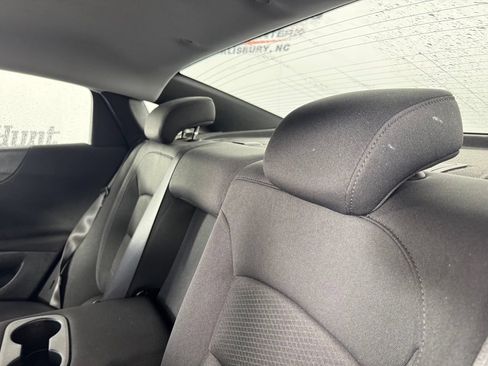 Used 2024 Chevrolet Malibu LT FWD image 11