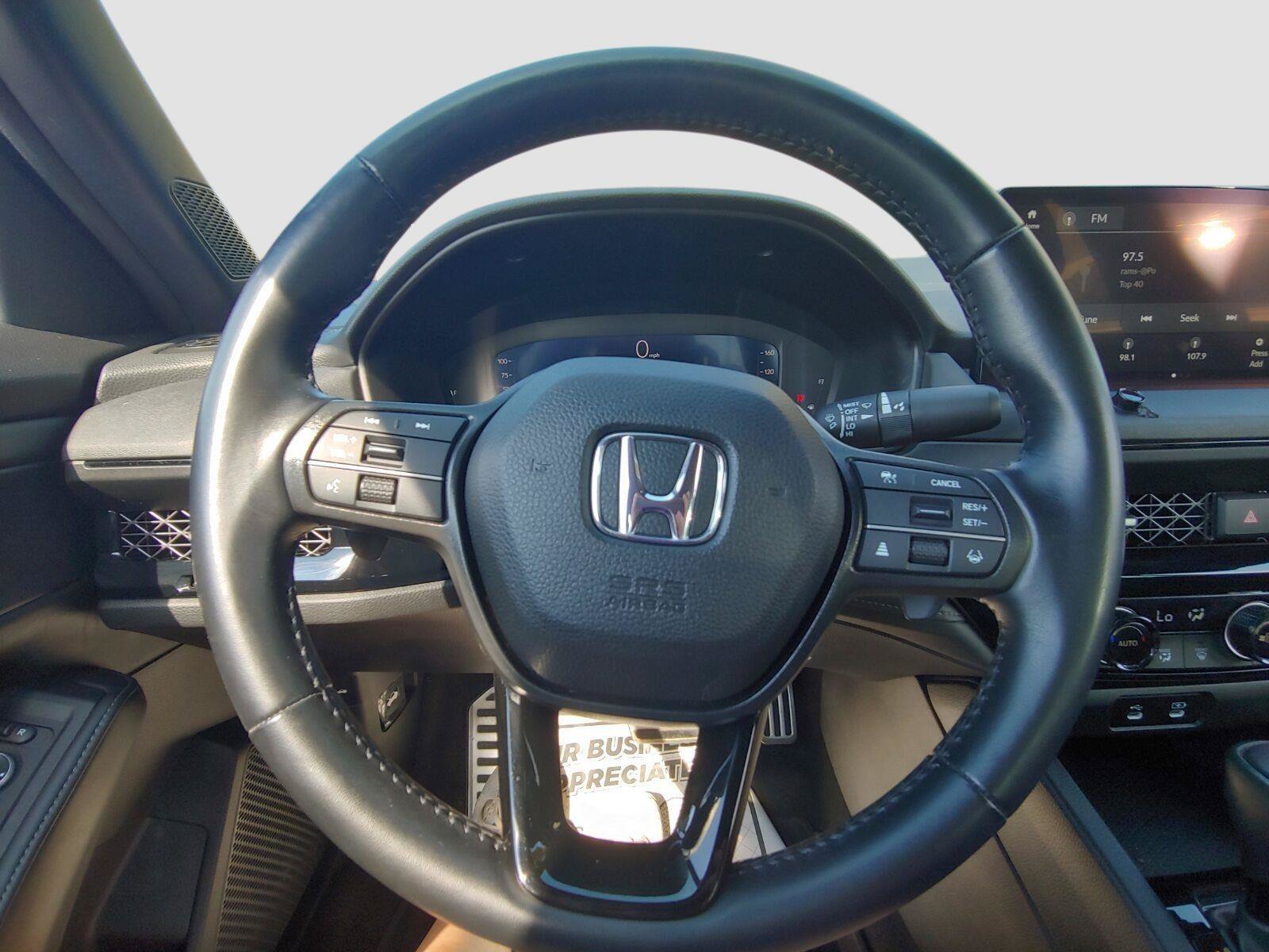 Used 2023 Honda Accord Sport image 14