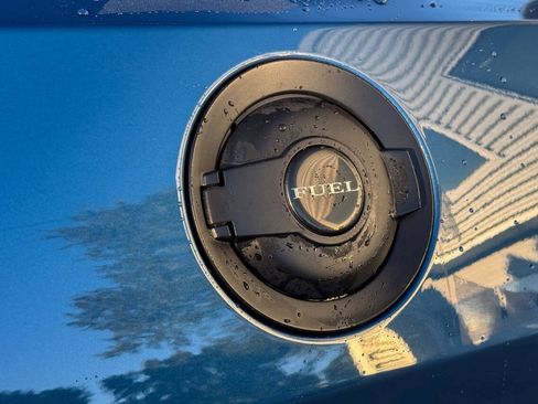 Used 2023 Dodge Challenger SRT Hellcat RWD image 16