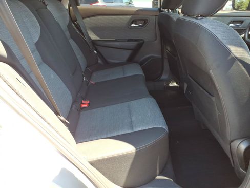 Used 2021 Nissan Rogue SV AWD/4WD image 26
