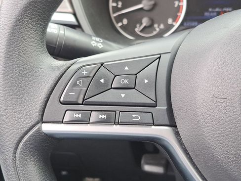 Used 2023 Nissan Altima 2.5 SV FWD image 25