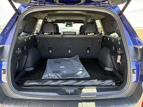 New 2026 Subaru Outback Premium w/ Premium/Limited Package AWD/4WD image 12