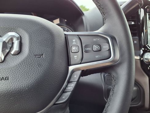 Used 2026 RAM 2500 Big Horn AWD/4WD image 9