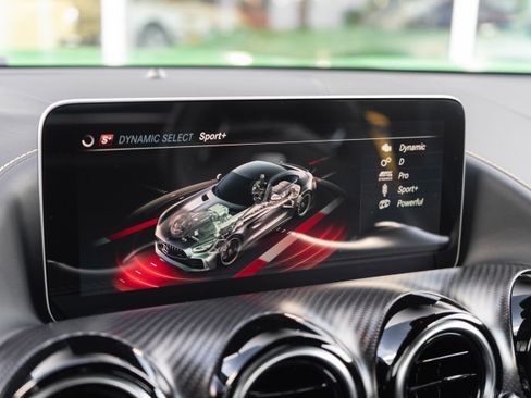 Used 2020 Mercedes-Benz AMG GT R image 23