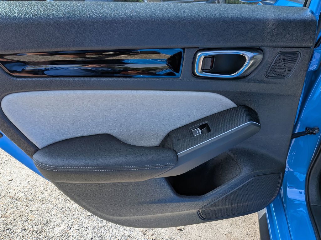Used 2025 Honda Civic Sport Touring image 27