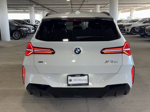 Certified 2025 BMW X3 xDrive30i w/ M Sport Package image 7