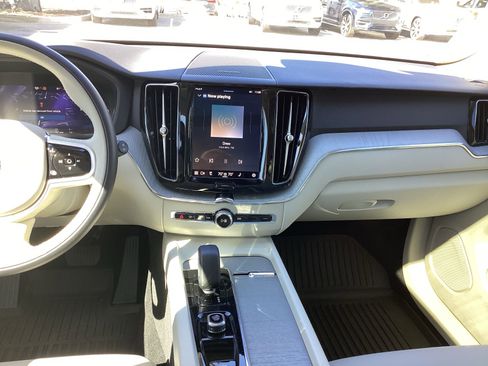 Certified 2025 Volvo XC60 T8 Plus w/ Protection Package Premier image 46