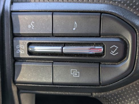 Used 2024 Chevrolet Colorado W/T w/ WT Convenience Package image 14