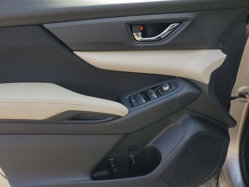 Used 2019 Subaru Ascent Premium w/ Popular Package #1 AWD/4WD image 18