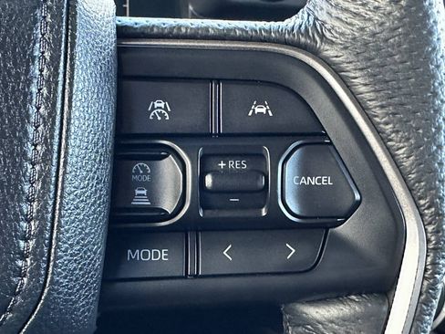 Used 2024 Toyota Tacoma SR5 AWD/4WD image 42