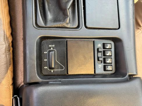 Used 1994 Chevrolet Corvette Coupe RWD image 23