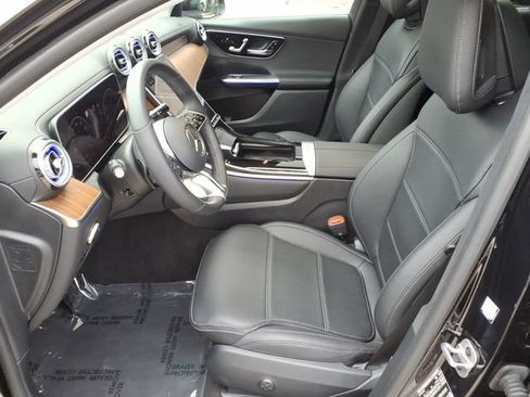 Certified 2025 Mercedes-Benz GLC 300 4MATIC image 15