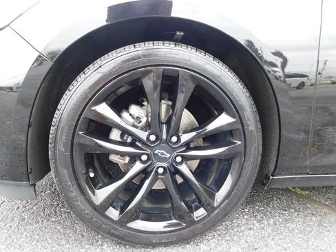 Used 2023 Chevrolet Malibu LT w/ Midnight Edition FWD image 10