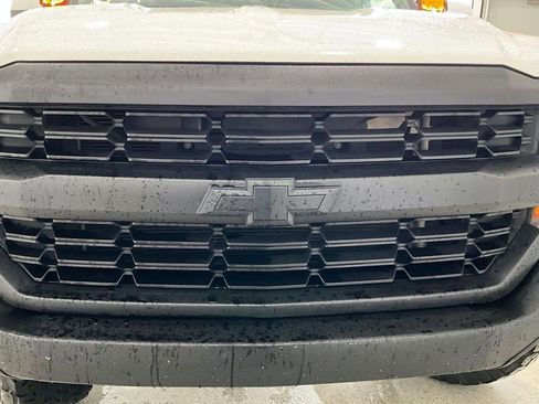 Used 2016 Chevrolet Silverado 1500 LT w/ All Star Edition image 26