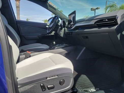 Used 2022 Volkswagen ID.4 Pro S w/ Gradient Package image 20