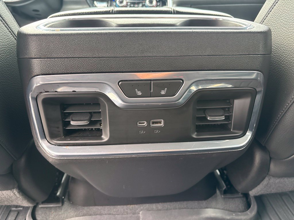 Used 2022 GMC Sierra 1500 Denali AWD/4WD image 28