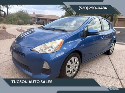 Used 2012 Toyota Prius C Three FWD image 1