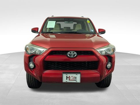 Used 2014 Toyota 4Runner SR5 AWD/4WD image 16