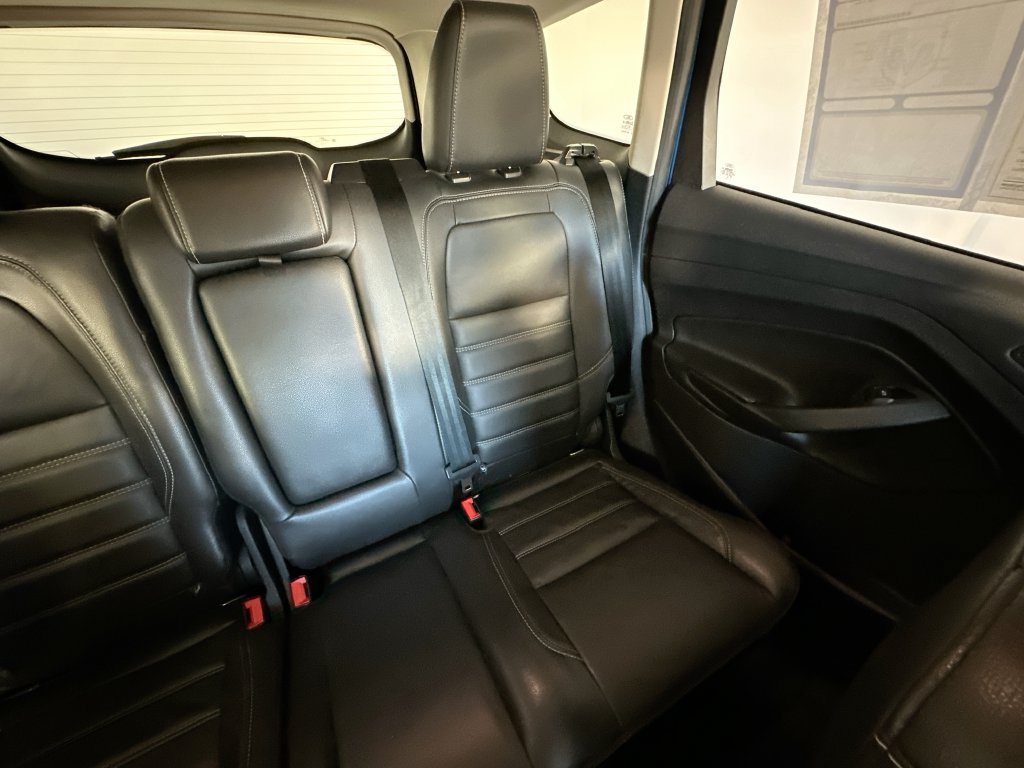 Used 2018 Ford Escape SEL AWD/4WD image 13