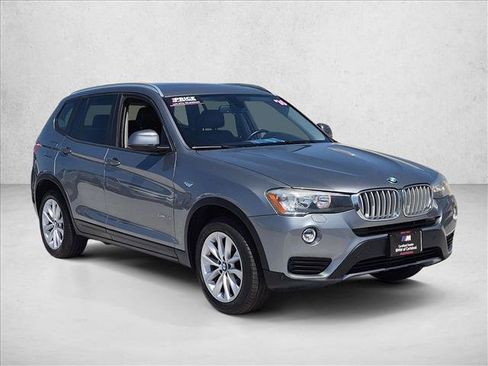 Used 2016 BMW X3 sDrive28i RWD image 3
