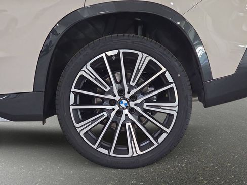 New 2026 BMW X1 xDrive28i w/ Technology Package AWD/4WD image 21