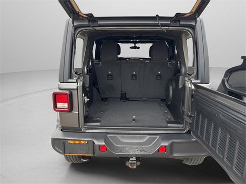 Used 2021 Jeep Wrangler Unlimited Sahara w/ Uconnect 4C Nav & Sound Group image 21