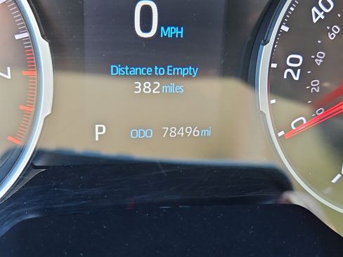 Used 2021 Toyota RAV4 XLE Premium AWD/4WD image 6