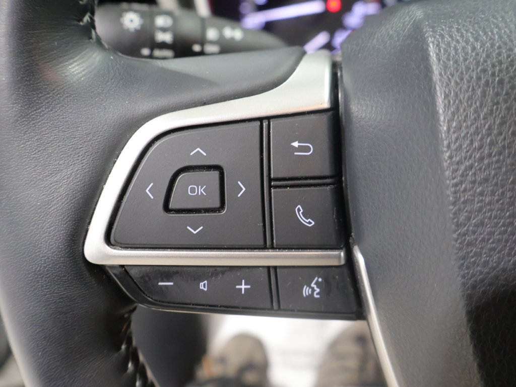 Used 2022 Toyota Highlander Platinum AWD/4WD image 31
