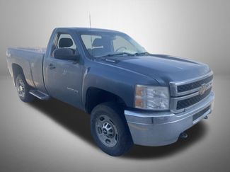 Used 2011 Chevrolet Silverado 2500 W/T video 1