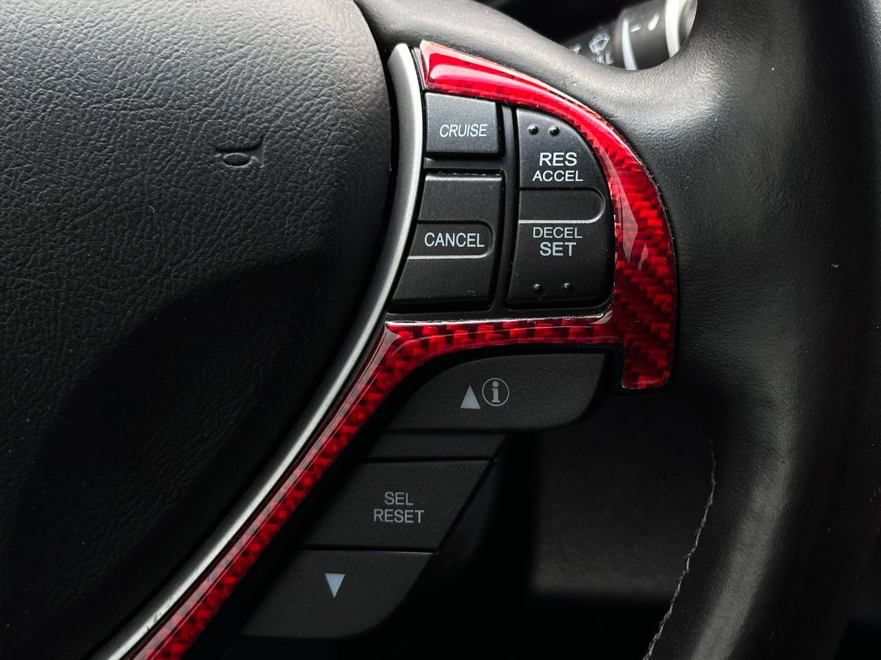 Used 2013 Acura ILX w/ Premium Package FWD image 22