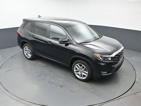 Used 2024 Honda Passport EX-L image 42