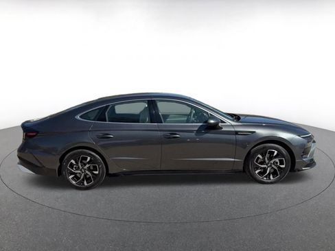Used 2025 Hyundai Sonata SEL image 16