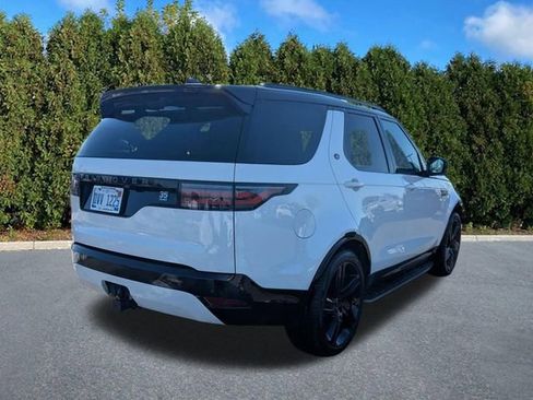 Certified 2025 Land Rover Discovery Dynamic SE AWD/4WD image 4