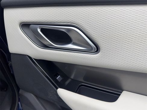 Used 2023 Land Rover Range Rover Velar S image 44