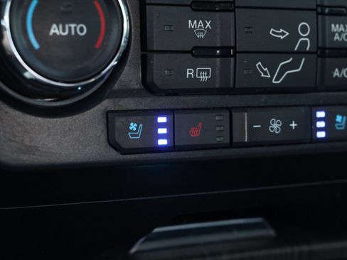 Used 2020 Ford F250 Lariat w/ Lariat Ultimate Package AWD/4WD image 5