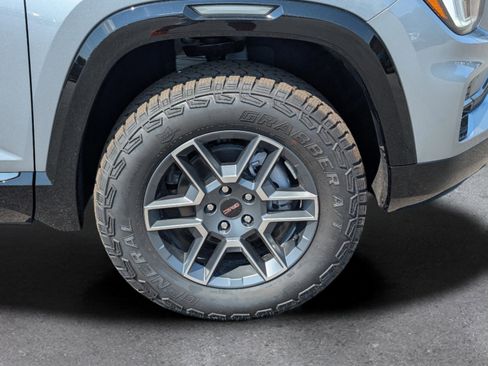 Used 2026 GMC Terrain AT4 image 6