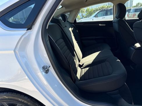 Used 2018 Ford Fusion S w/ Equipment Group 101A image 23