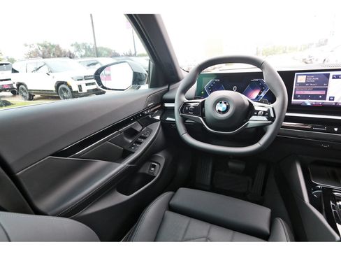 Used 2024 BMW 530i w/ Premium Package RWD image 10