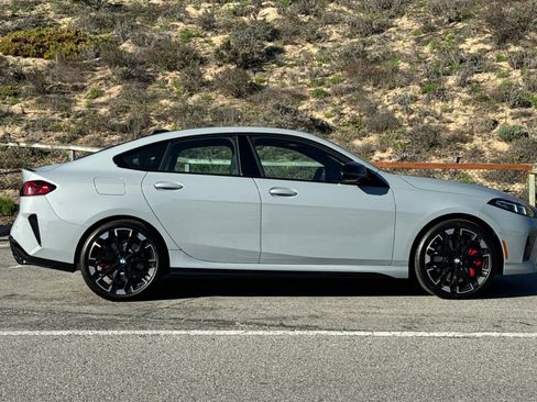 Used 2025 BMW M235i xDrive w/ Premium Package image 6