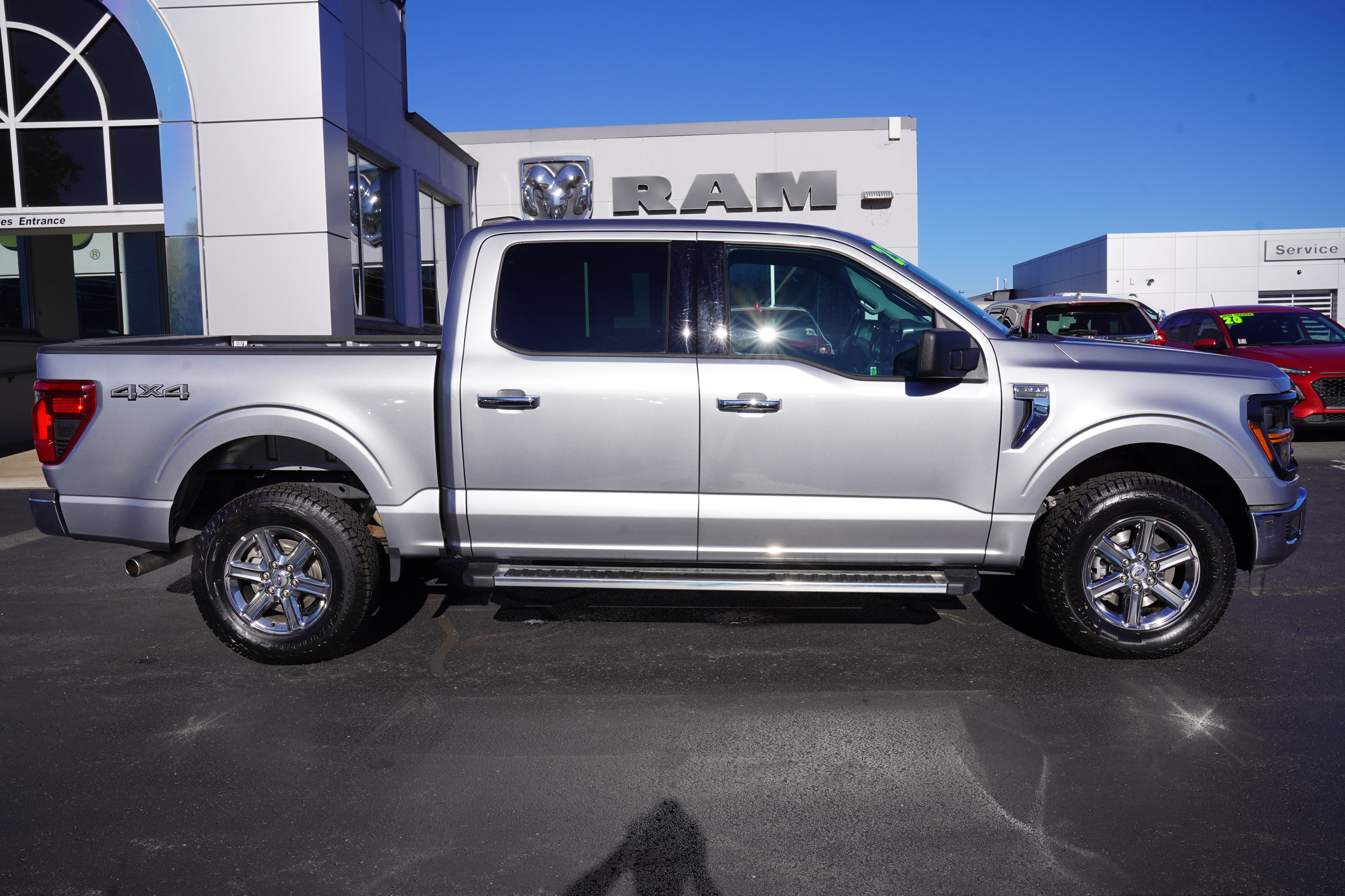 Used 2025 Ford F150 XLT w/ Equipment Group 301A Standard AWD/4WD image 2