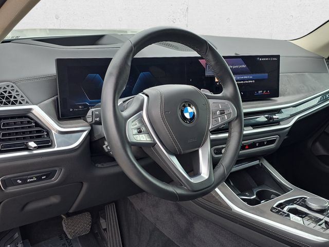 Used 2026 BMW X7 xDrive40i AWD/4WD image 19