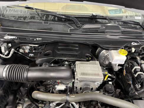 Used 2024 RAM 1500 Limited image 21