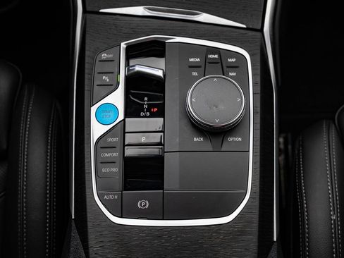 Used 2023 BMW i4 eDrive35 w/ Premium Package RWD image 39