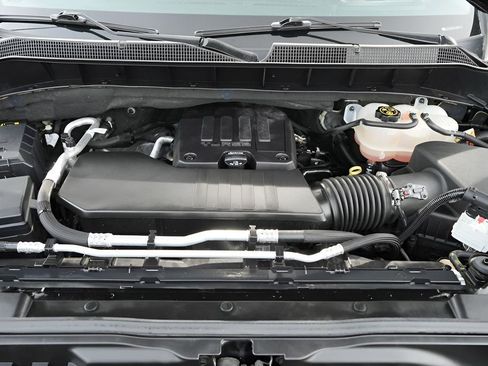 Used 2022 Chevrolet Silverado 1500 LT AWD/4WD image 21