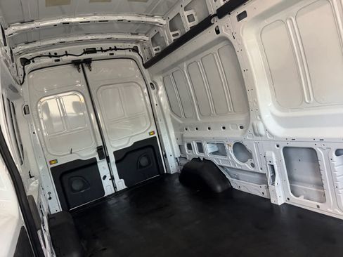 Used 2024 Ford Transit 250 148 High Roof RWD image 22