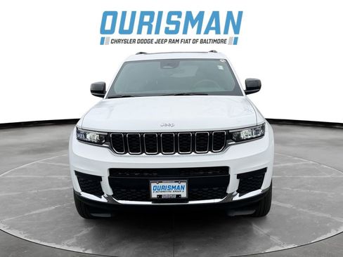 Used 2025 Jeep Grand Cherokee L Laredo w/ Luxury Tech Group I image 8